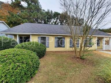 Main picture of 1825 Kathleen Dr