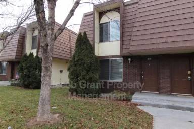 Main picture of 760 Whittier St