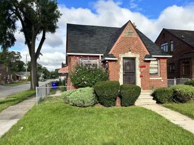 Main picture of 19601 Yonka St