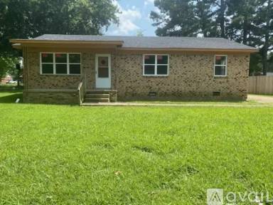 Main picture of 122 Young St