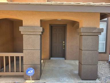 Main picture of 1354 Carriage Ln