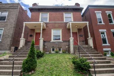 Main picture of 3926 Botanical Ave