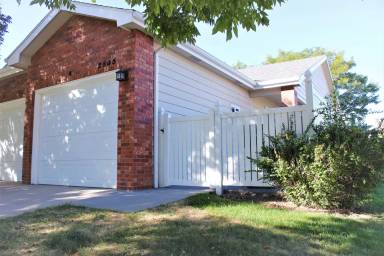 Main picture of 2505 49 Avenue - 4 - Unit 4