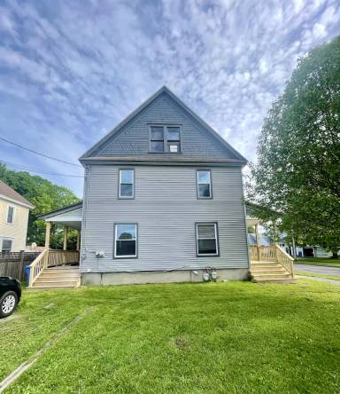 Main picture of 29 W Main St
