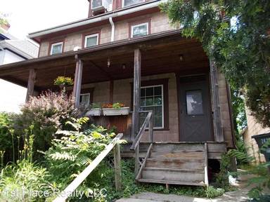 Main picture of 2430 Indianola Ave