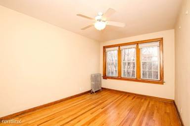Main picture of 2244 N Halsted St