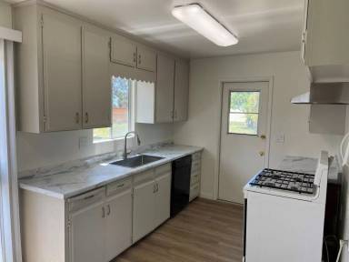 Main picture of 1222 Helix Ave