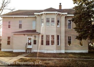 Main picture of 303 Logan Ave