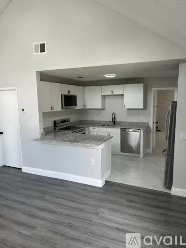 Main picture of 12219 Armenia Gables Cir