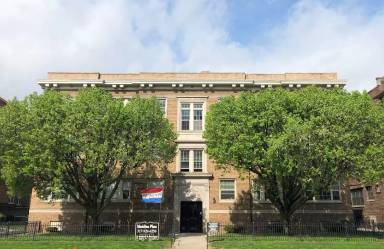 Main picture of 3726 N Meridian St