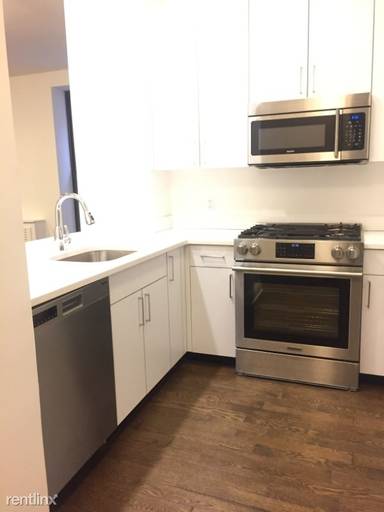 Main picture of 200 W 58th St