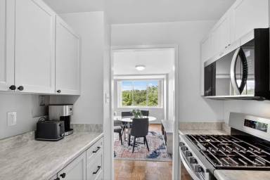 Main picture of Grosvenor Park IV