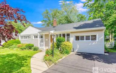 Main picture of 35 16 High St