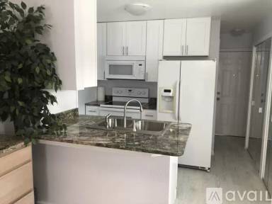 Main picture of 2020 Lee Dr