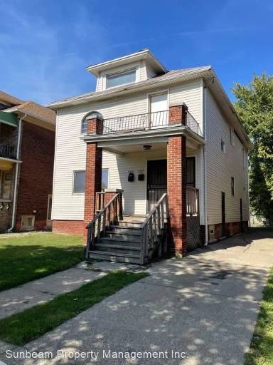Main picture of 6342 Tuxedo St