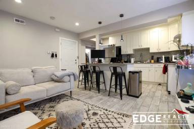 Main picture of 75 Linden St