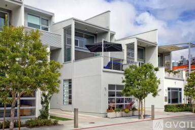 Main picture of 515 30th St