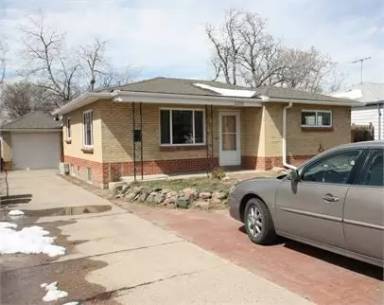 Main picture of 2255 S Dexter St
