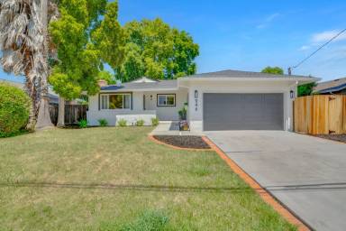 Main picture of 946 Notre Dame Ave