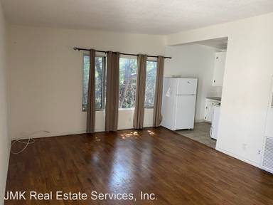 Main picture of 11111 Venice Blvd