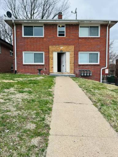 Main picture of 4112 N 48th St