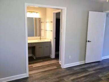 Main picture of 905 12th St
