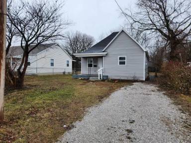 Main picture of 2110 W Phelps St