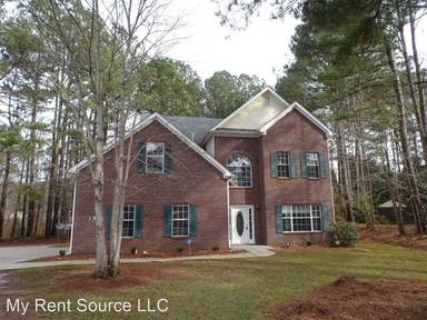 Main picture of 19 Woodlake Dr