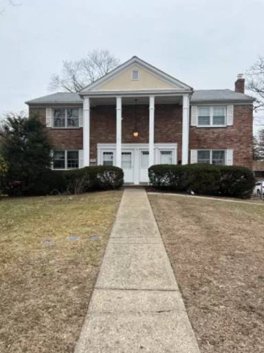 Main picture of 58 Church St