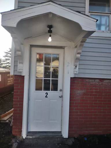 Main picture of 546 W Main St