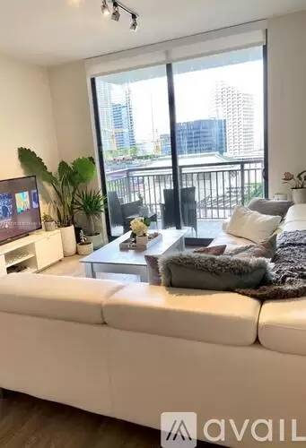 Main picture of Nine At Mary Brickell Village