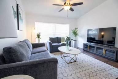 Main picture of 37225 Grassy Hill Ln