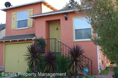 Main picture of 2910 Clinton Ave