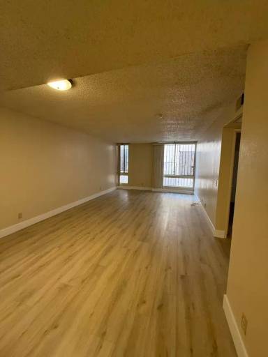 Main picture of 807 N Bunker Hill Ave