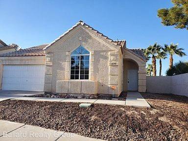 Main picture of 1690 Navarre Ln