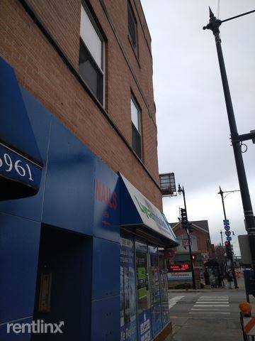Main picture of 3957 W Irving Park Rd