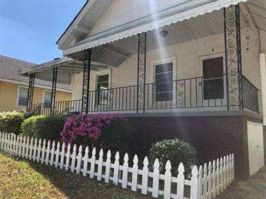 Main picture of 8 A St