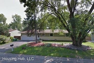 Main picture of 205 Stardust Blvd