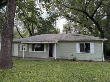 Main picture of 3569 SW Kerry Ave