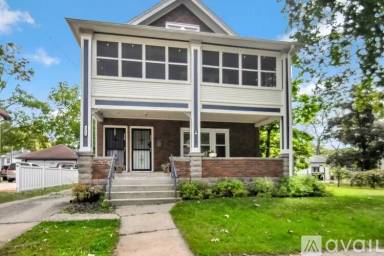 Main picture of 1319 Prairie Ave