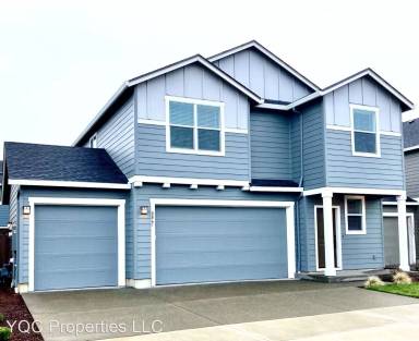 Main picture of 8847 N 3rd Cir