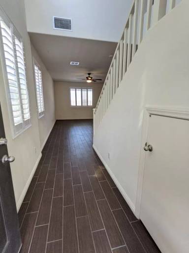 Main picture of 7660 Ashby Gate St