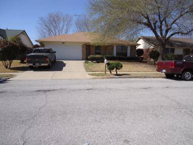 Main picture of 7605 Cedarhill Rd