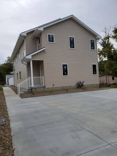 Main picture of 522 S Washington St