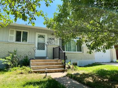 Main picture of 1400 Hillcrest Dr