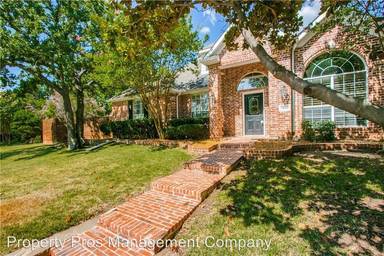 Main picture of 1829 Trail Ridge Ln