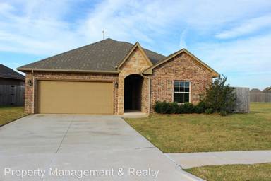 Main picture of 19417 Thomas Ct