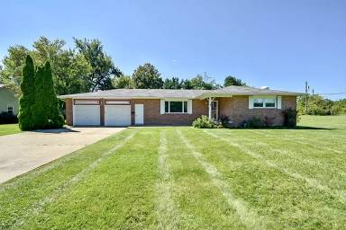 Main picture of 5211 California Ave