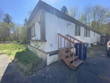 Main picture of 100 S Davies Rd