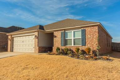 Main picture of 9812 Jack Rabbit Rd